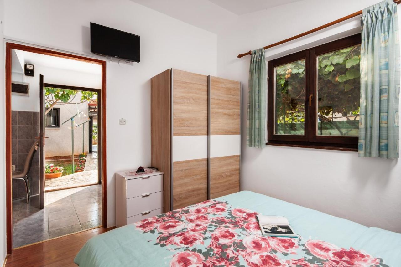 Apartman Tanja Fažana Zewnętrze zdjęcie